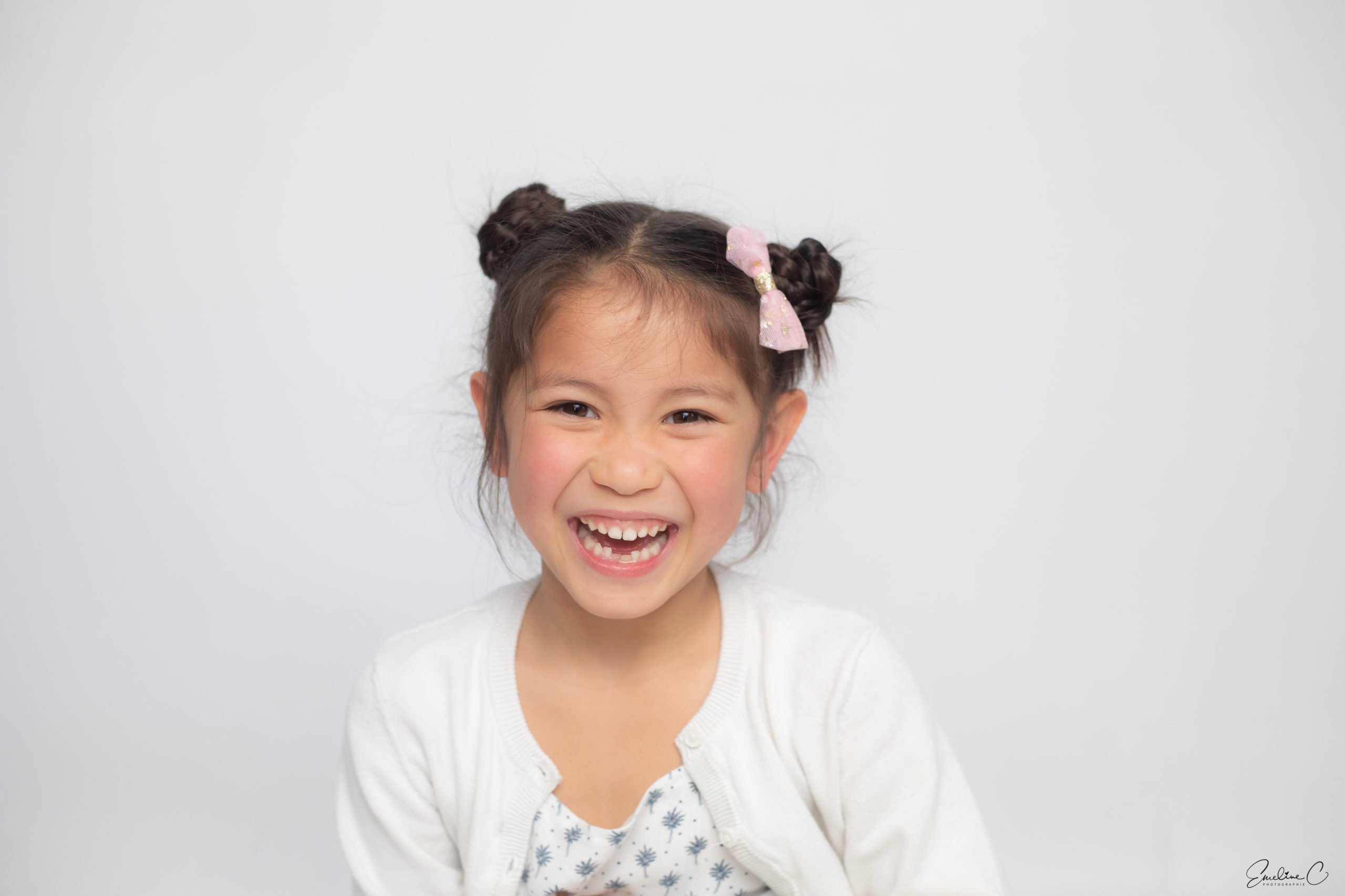 Photo bébé naturelle nouveau né essonne 91- Montlhéry - Emeline C photographie - 91